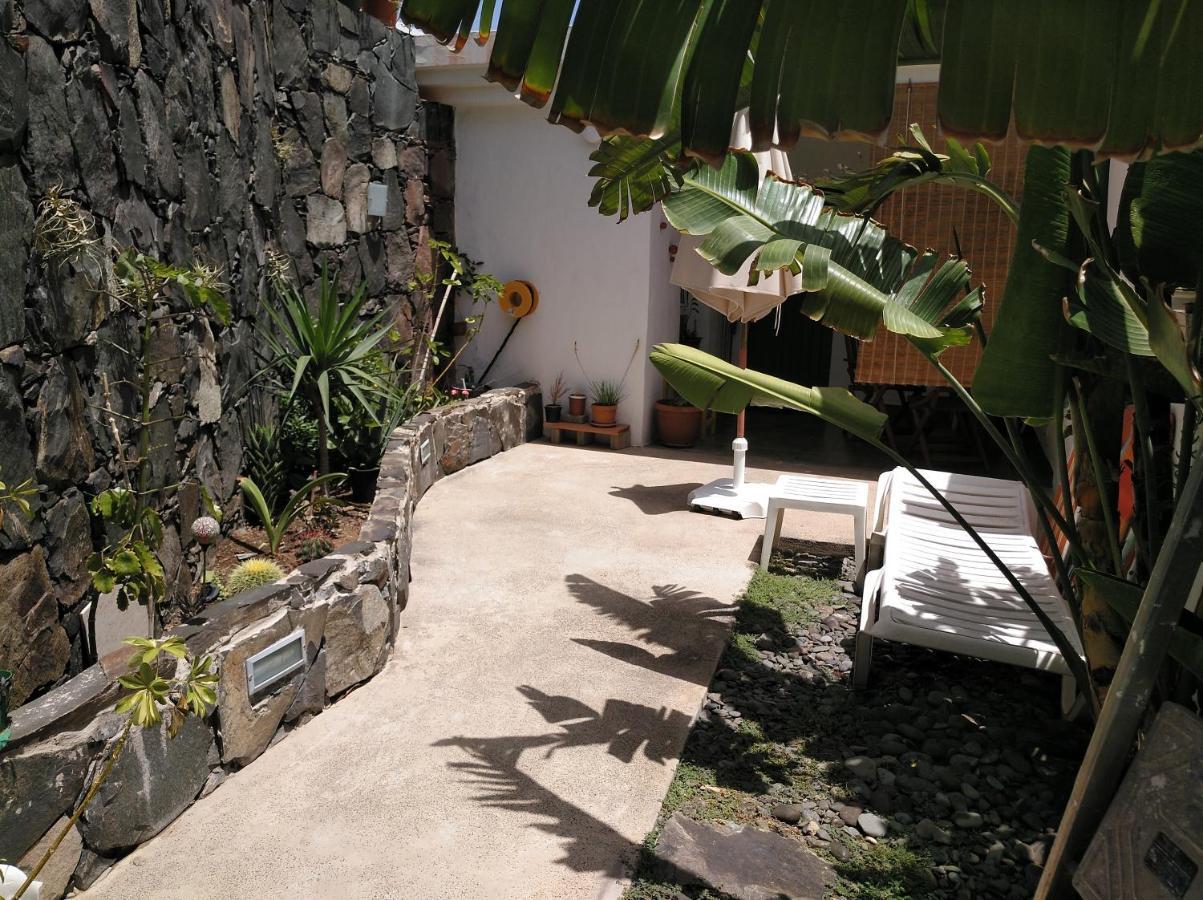 2 Calle Las Azucenas Playa Del Aguila  Eksteriør bilde